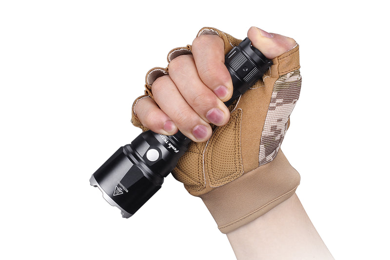 Carica immagine in Galleria Viewer, fenix tk22 ultimate edition1600lumen ricaricabile 
