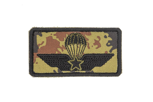 Ricamo brevetto paracadutista militare con stella 8,5x4,5 cm vegetato 