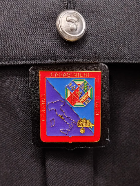 Distintivo Carabinieri legione LAZIO con pendif in pelle 