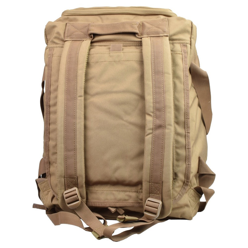 Load image into Gallery viewer, Borsone tattico con spallacci 50litri COYOTE BROWN 

