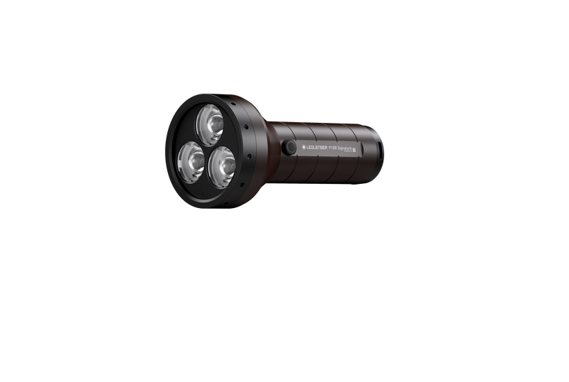 Load image into Gallery viewer, LED LENSER P18R Signature 4500 lumen 
