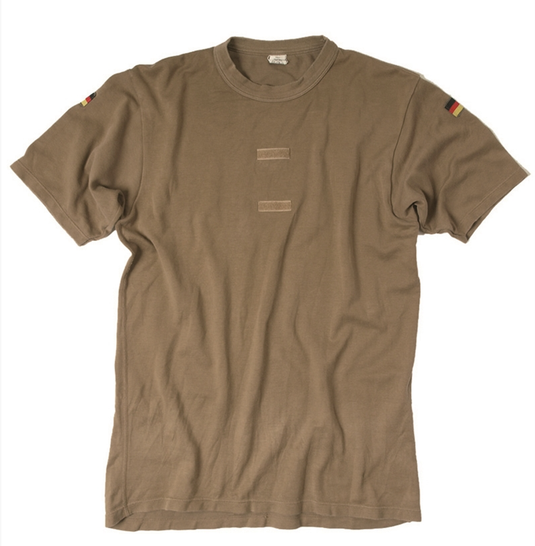 T-shirt tropicale bw con bandiere usata 