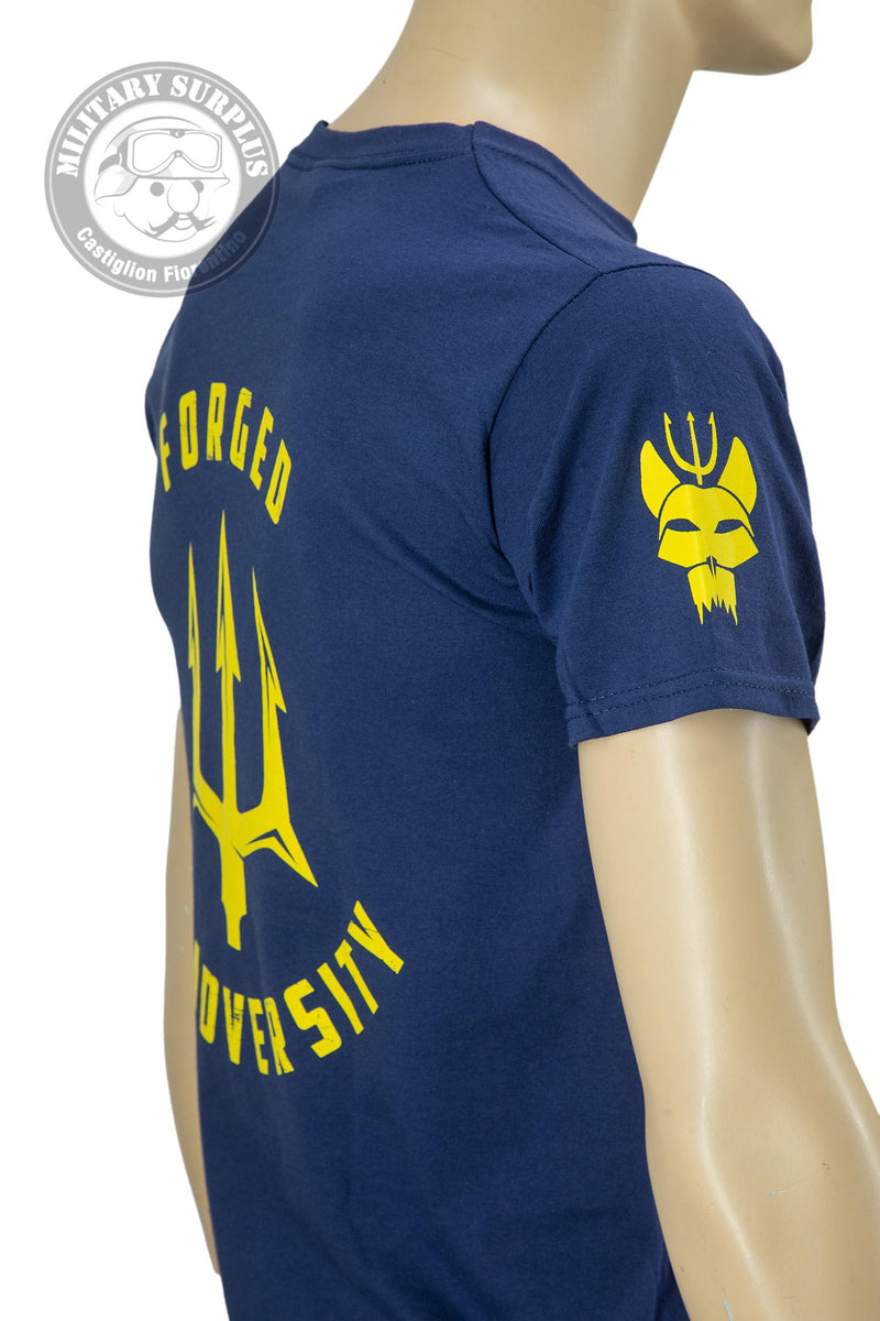 Carica immagine in Galleria Viewer, T-shirt military style stampata fronte retro FORGED BY ADVERSITY BLUE<BR/><BR/> 
