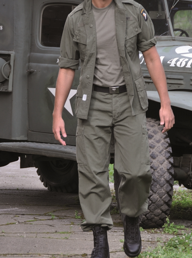 Carica immagine in Galleria Viewer, Jungle pants m64 vietnam BDU style rip stop od green 
