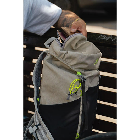 Zaino PAKO 20 l. NERO GRIGIO by MARSUPIO 