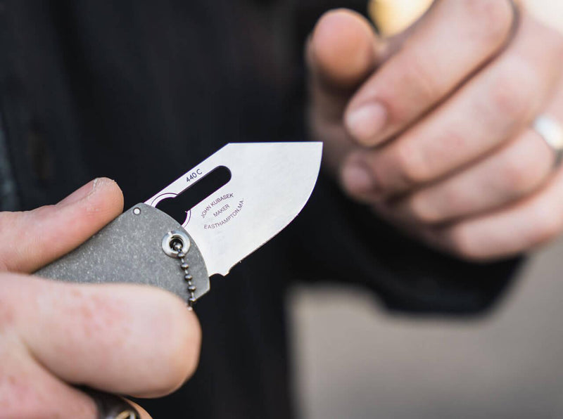 Carica immagine in Galleria Viewer, Dog Tag folding Knife Boker Plus 
