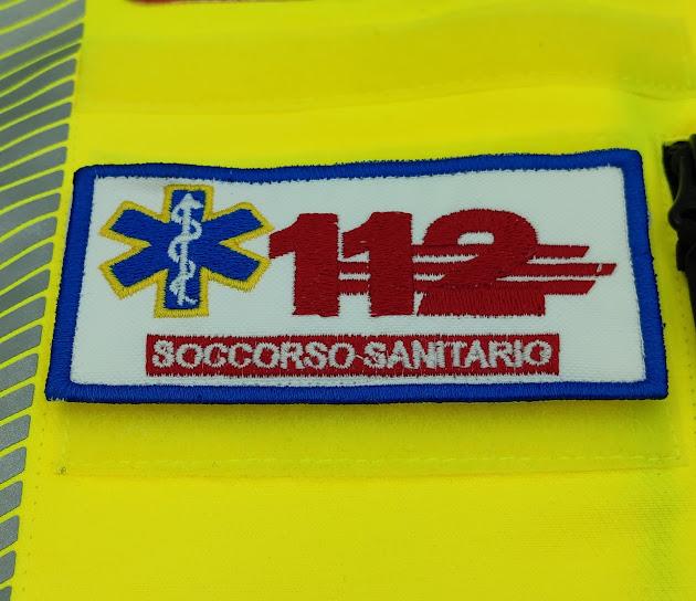 Carica immagine in Galleria Viewer, patch ricamata rettangolare 112 soccorso sanitario 
