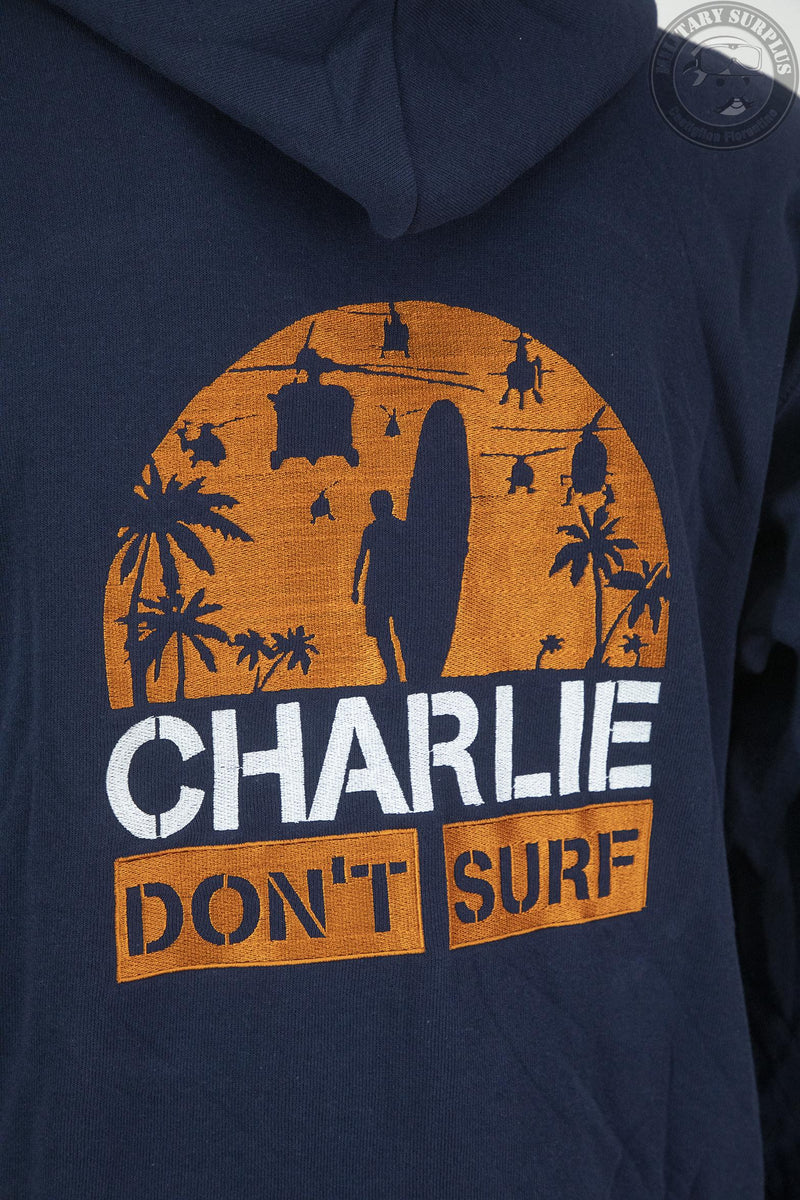 Load image into Gallery viewer, Felpa con cappuccio ricamata CHARLIE DON'T SURF 
