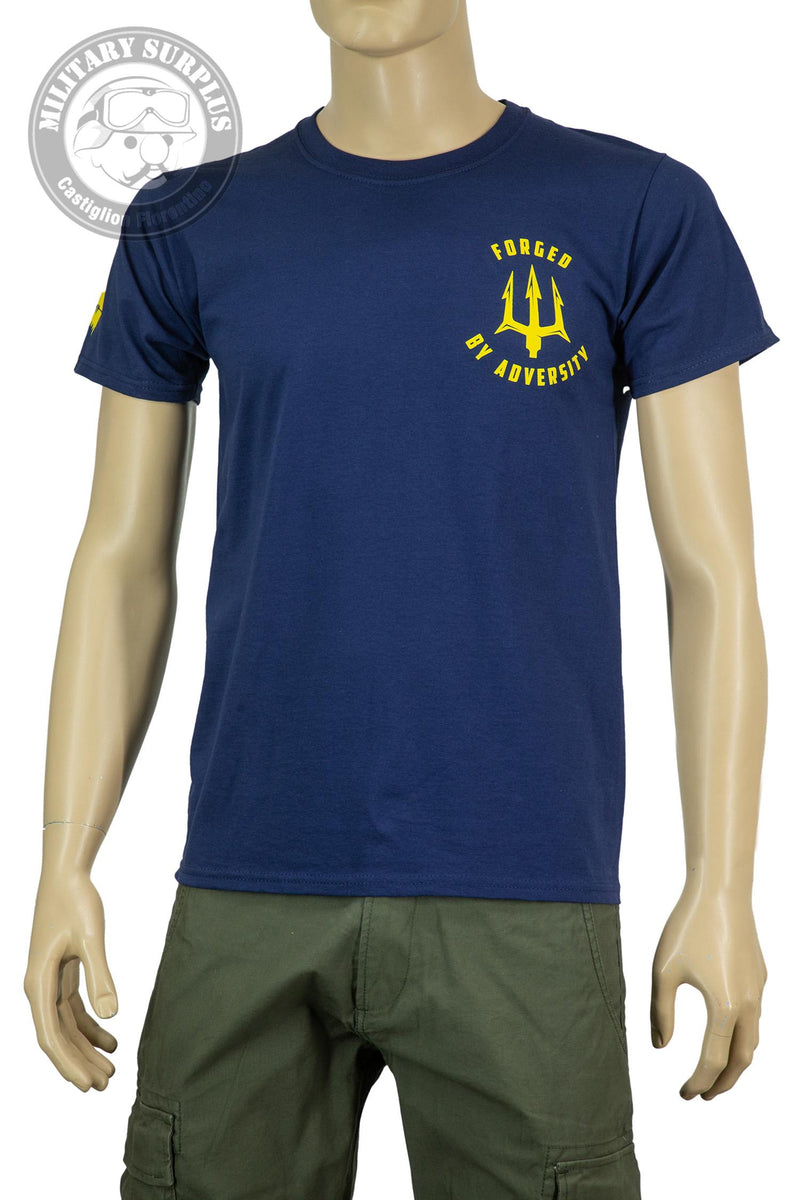 Carica immagine in Galleria Viewer, T-shirt military style stampata fronte retro FORGED BY ADVERSITY BLUE<BR/><BR/> 
