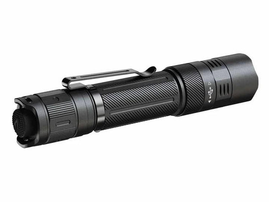 Fenix PD32R version RICARICABILE 1400lumens 