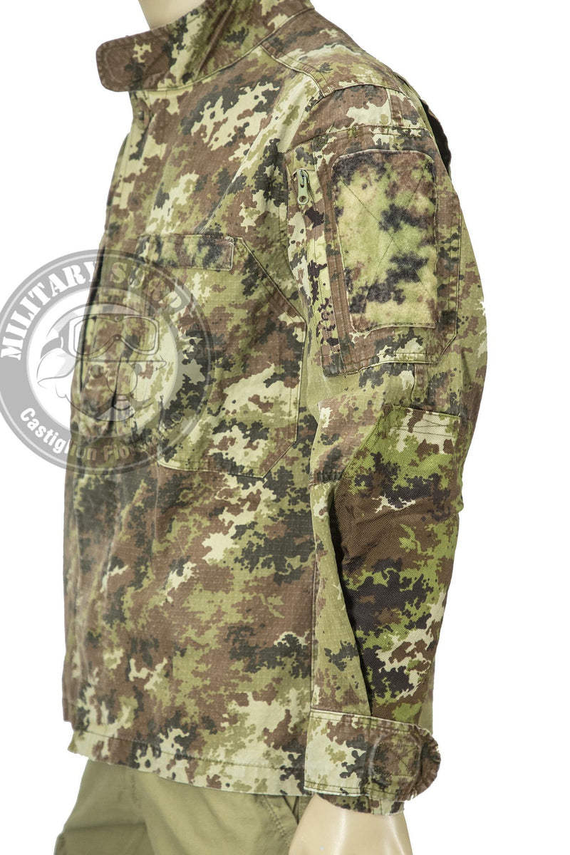 Load image into Gallery viewer, Giacca da combattimento esercito italiano, paracadutisti, usata modello soldato futuro 
