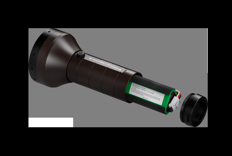 Load image into Gallery viewer, LED LENSER P18R Signature 4500 lumen 
