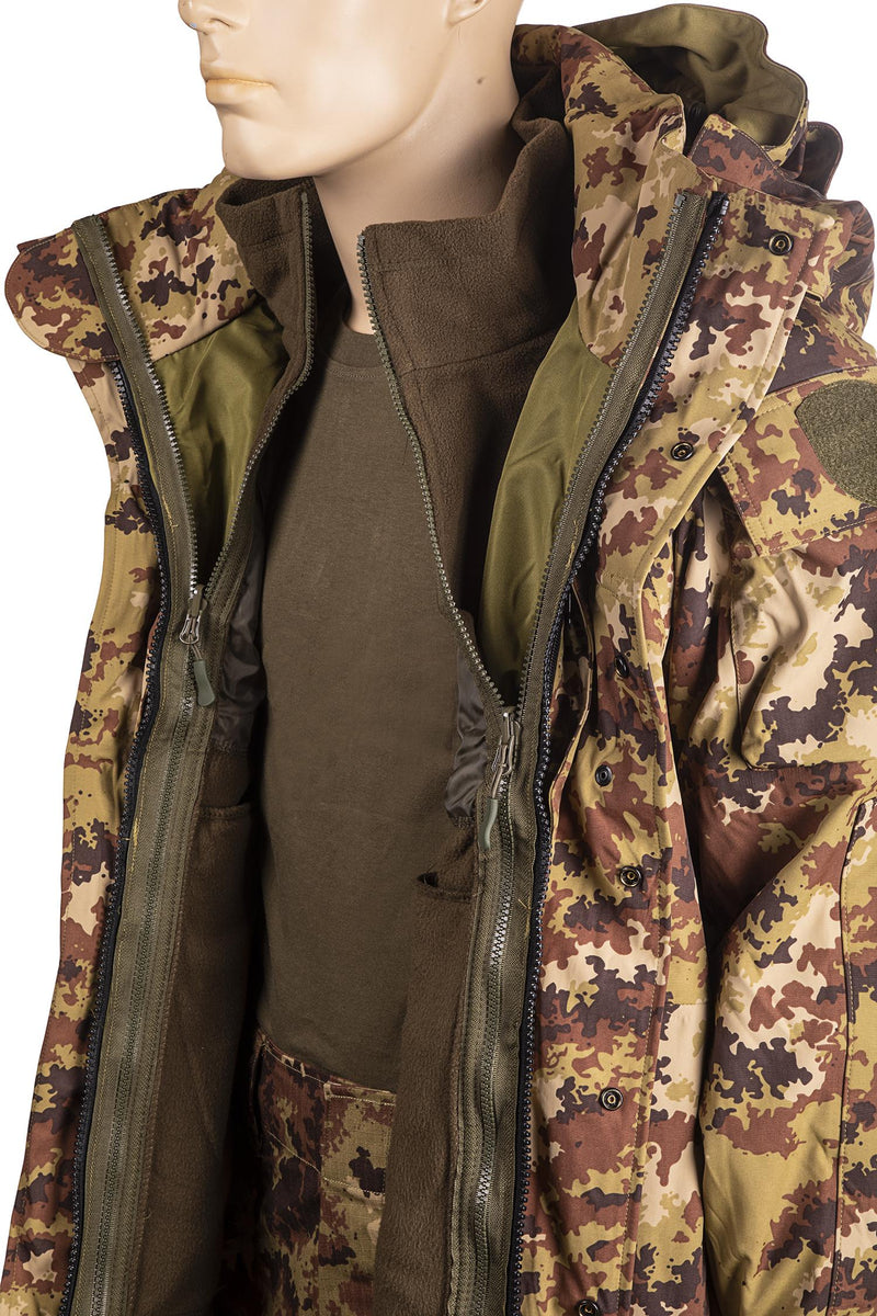 Carica immagine in Galleria Viewer, parka militare doppio cappuccio impermeabile e traspirante con interno in pile staccabile 
